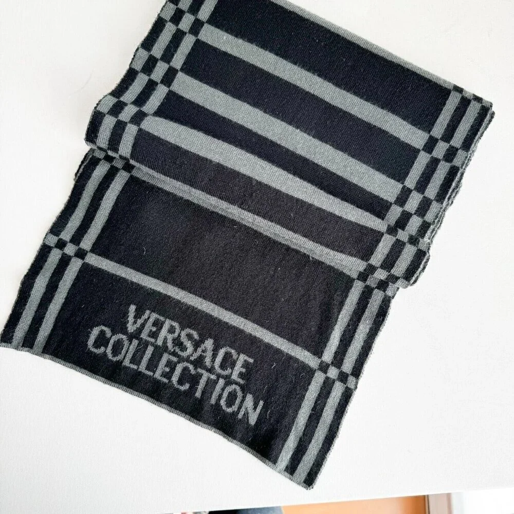 Versace Collection Reversible Wool Blend Grey Geometric Print Scarf